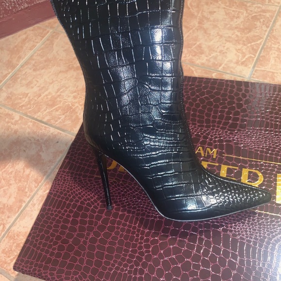 Jenniferle brand new croc leather thigh high boots - Picture 4 of 6